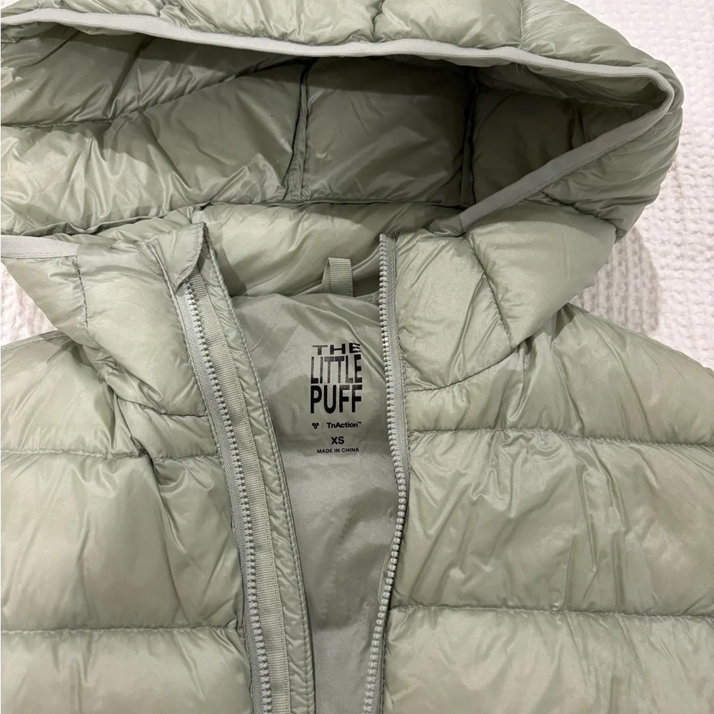 Aritzia Little Puff Light Sage Quilted Puffer Vest with Hood